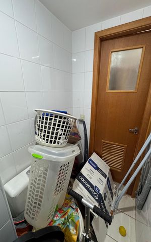 Apartamento à venda com 147m², 4 quartos e 2 vagasBanheiro de serviço