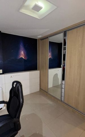 Apartamento à venda com 147m², 4 quartos e 2 vagasQuarto 2
