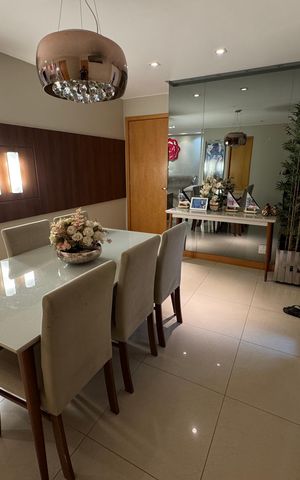 Apartamento à venda com 147m², 4 quartos e 2 vagasSala de Jantar
