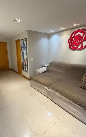 Apartamento à venda com 147m², 4 quartos e 2 vagasSala