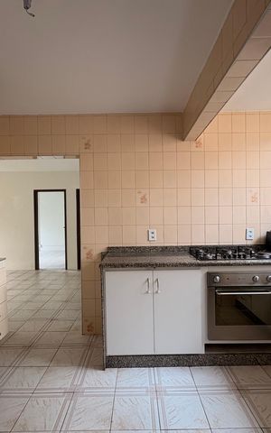 Apartamento à venda com 70m², 2 quartos e 2 vagas Apartamento à venda com 70m², 2 quartos e 2 vagasCozinha