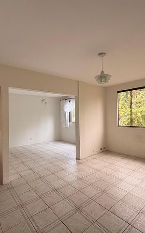Apartamento à venda com 70m², 2 quartos e 2 vagas Apartamento à venda com 70m², 2 quartos e 2 vagasSala de Jantar