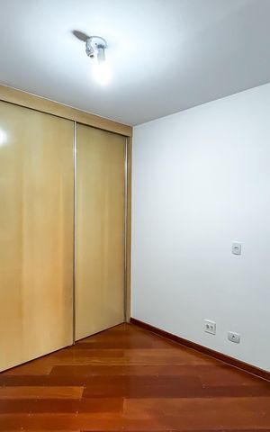 Apartamento à venda com 77m², 2 quartos e 1 vaga