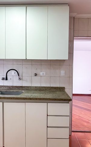 Apartamento à venda com 77m², 2 quartos e 1 vaga
