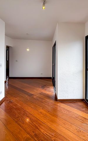 Apartamento à venda com 77m², 2 quartos e 1 vaga