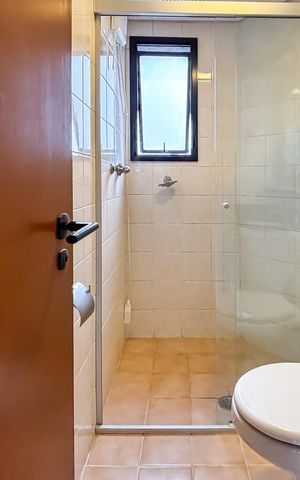 Apartamento à venda com 77m², 2 quartos e 1 vaga