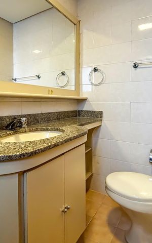 Apartamento à venda com 77m², 2 quartos e 1 vaga