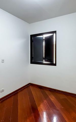Apartamento à venda com 77m², 2 quartos e 1 vaga