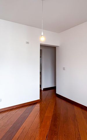 Apartamento à venda com 77m², 2 quartos e 1 vaga