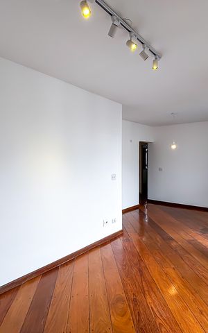 Apartamento à venda com 77m², 2 quartos e 1 vaga