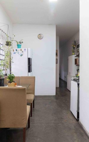 Casa à venda com 160m², 2 quartos e 2 vagas Casa à venda com 160m², 2 quartos e 2 vagasCozinha