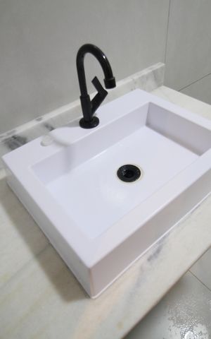Casa para alugar com 76m², 2 quartos e 1 vagaBanheiro