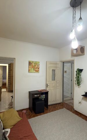 Casa à venda com 126m², 1 quarto e 1 vaga Casa à venda com 126m², 1 quarto e 1 vagaSala