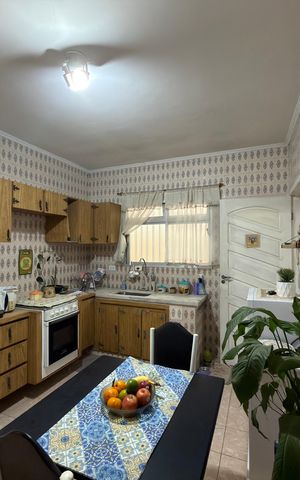 Casa à venda com 126m², 1 quarto e 1 vaga Casa à venda com 126m², 1 quarto e 1 vagaCozinha
