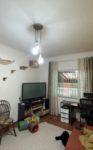 Casa à venda com 126m², 1 quarto e 1 vaga Casa à venda com 126m², 1 quarto e 1 vagaSala