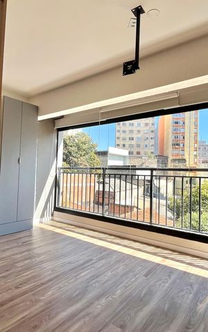 Apartamento à venda com 24m², 1 quarto e sem vagaSala/Quarto