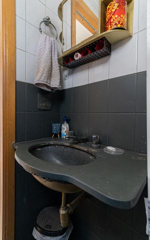 Apartamento à venda com 57m², 2 quartos e 1 vaga Apartamento à venda com 57m², 2 quartos e 1 vagaBanheiro