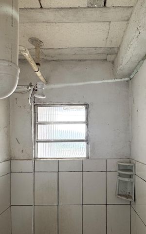 Casa para alugar com 49m², 1 quarto e sem vaga Casa para alugar com 49m², 1 quarto e sem vagaBanheiro - Suíte