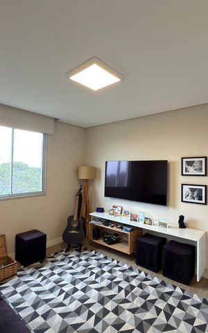 Apartamento à venda com 59m², 2 quartos e 1 vaga Apartamento à venda com 59m², 2 quartos e 1 vagaSala