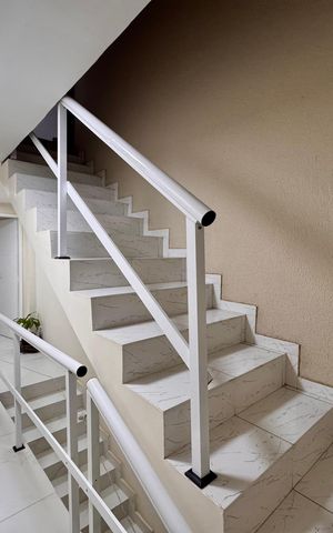 Casa de condomínio à venda com 149m², 2 quartos e 2 vagas Casa de condomínio à venda com 149m², 2 quartos e 2 vagasHall Dormitórios