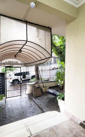 Apartamento para alugar com 75m², 2 quartos e sem vaga Apartamento para alugar com 75m², 2 quartos e sem vagaHall