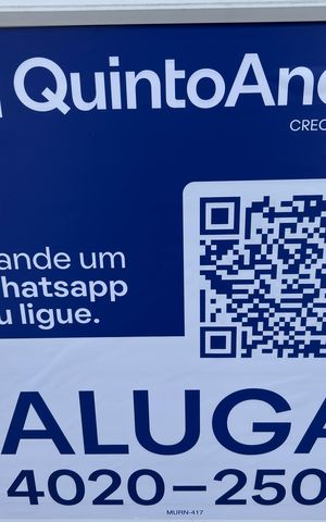Casa para alugar com 120m², 3 quartos e sem vaga Casa para alugar com 120m², 3 quartos e sem vagaFachada