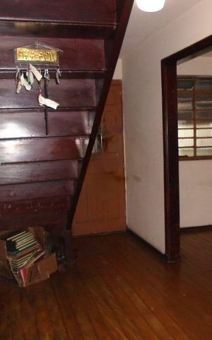 Casa à venda com 130m², 3 quartos e 2 vagas