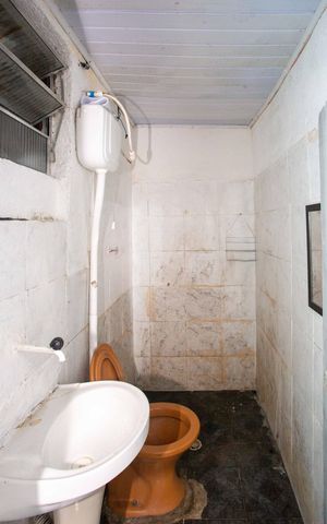 Casa para alugar com 111m², 2 quartos e 1 vagaBanheiro