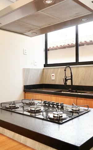 Apartamento à venda com 85m², 3 quartos e 1 vaga Apartamento à venda com 85m², 3 quartos e 1 vagaCozinha e Área de Serviço