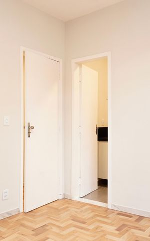 Apartamento à venda com 85m², 3 quartos e 1 vaga Apartamento à venda com 85m², 3 quartos e 1 vagaSuíte