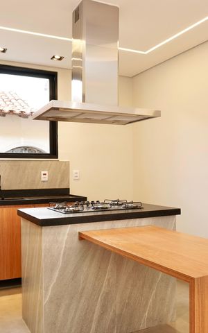 Apartamento à venda com 85m², 3 quartos e 1 vaga Apartamento à venda com 85m², 3 quartos e 1 vagaCozinha e Área de Serviço