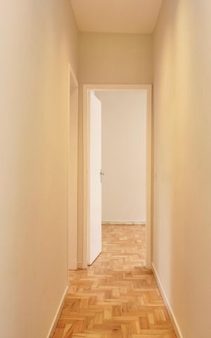 Apartamento à venda com 85m², 3 quartos e 1 vaga Apartamento à venda com 85m², 3 quartos e 1 vagaCorredor