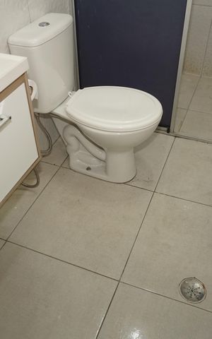 Casa para alugar com 150m², 3 quartos e 2 vagasBanheiro 1