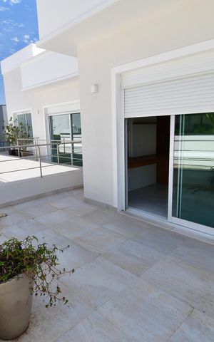 Casa de condomínio à venda com 323m², 4 quartos e 4 vagasQuarto 3 - Suíte Sacada