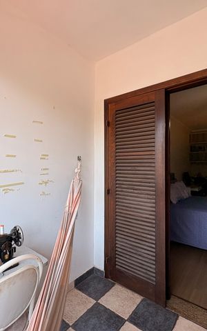 Casa à venda com 303m², 4 quartos e 6 vagasSacada