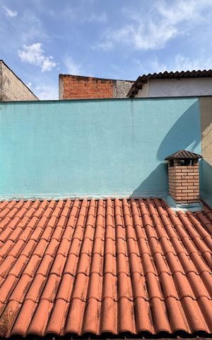 Casa à venda com 303m², 4 quartos e 6 vagasVista do quarto 2