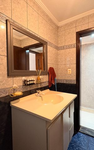 Casa à venda com 303m², 4 quartos e 6 vagasLavabo