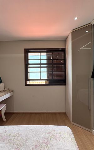 Casa à venda com 303m², 4 quartos e 6 vagasQuarto 2