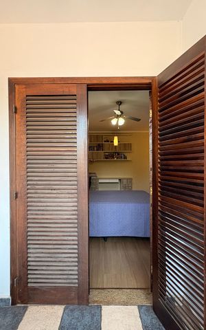 Casa à venda com 303m², 4 quartos e 6 vagasSacada