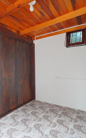 Casa para alugar com 105m², 3 quartos e 1 vagaÁrea de Serviço 