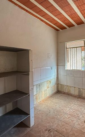 Casa à venda com 720m², 4 quartos e 1 vaga