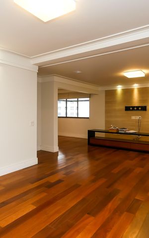 Apartamento para alugar com 300m², 4 quartos e 5 vagas Apartamento para alugar com 300m², 4 quartos e 5 vagassala 1