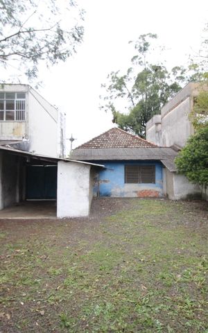 Casa para alugar com 300m², 2 quartos e 5 vagasQuintal