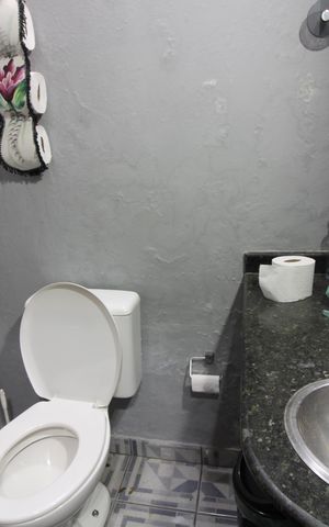Casa para alugar com 193m², 3 quartos e 5 vagasbanheiro da garagem