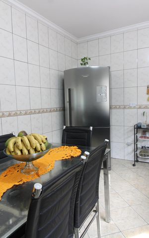 Casa para alugar com 193m², 3 quartos e 5 vagascozinha