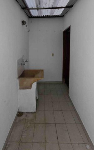 Casa para alugar com 39m², 1 quarto e 1 vaga Casa para alugar com 39m², 1 quarto e 1 vagaÁrea de Serviço