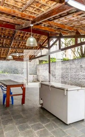 Apartamento à venda com 44m², 2 quartos e 1 vagaÁrea comum - Churrasqueira