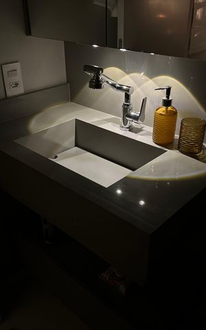 Studio à venda com 30m², 1 quarto e sem vaga Studio à venda com 30m², 1 quarto e sem vagaBanheiro