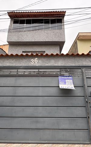 Casa para alugar com 90m², 1 quarto e sem vaga Casa para alugar com 90m², 1 quarto e sem vagaFachada