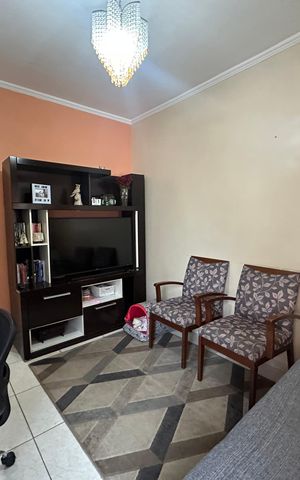 Casa à venda com 139m², 2 quartos e 1 vaga Casa à venda com 139m², 2 quartos e 1 vagaSala
